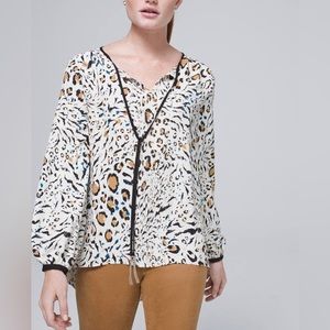 White House black market Leopard-Print Blouse XS WHBM